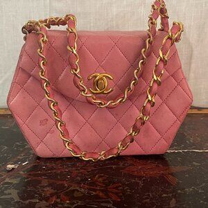 100% Authentic Late 80’s Chanel Pink Leather bag